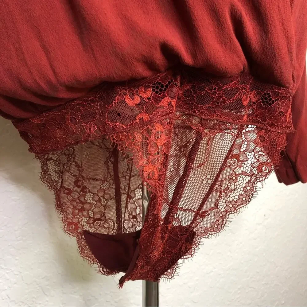 Intimately Free People Elsa rust red plunge wrap lace bottom bodysuit size Large